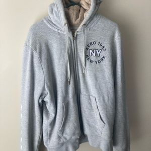 Comfortable Hoodie with cushion inside